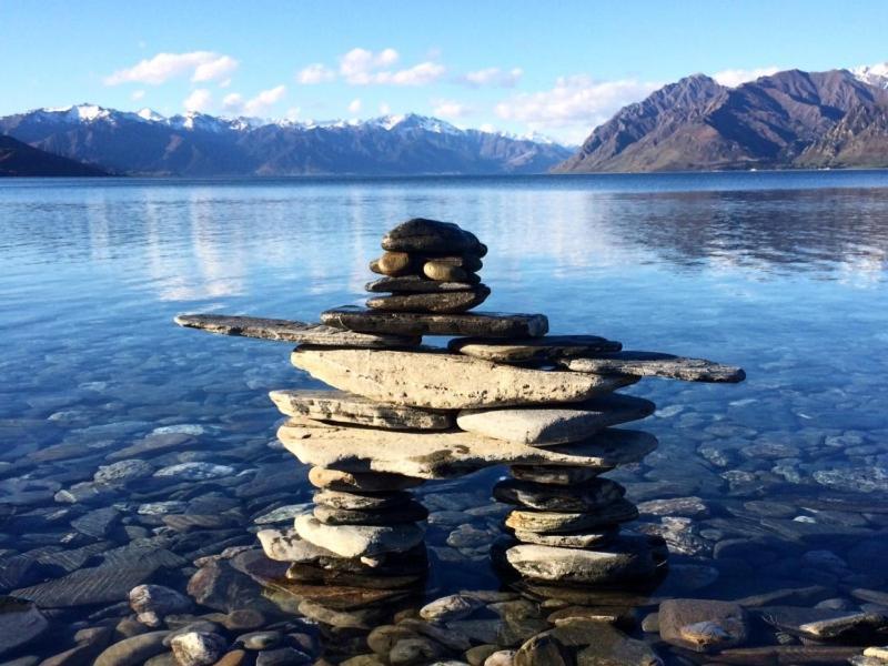 Lakefront Fantail Cottage Lake Hawea, Wanaka Buitenkant foto