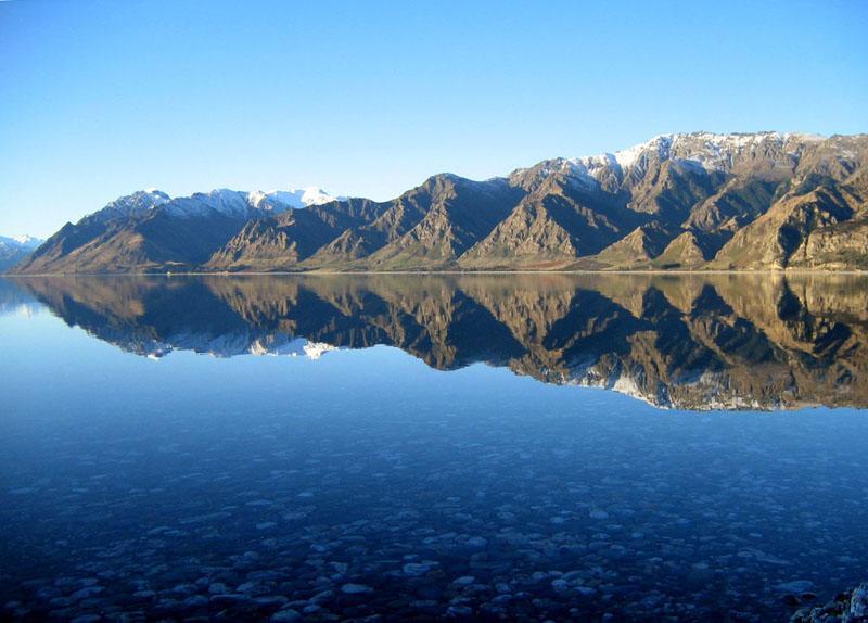 Lakefront Fantail Cottage Lake Hawea, Wanaka Buitenkant foto